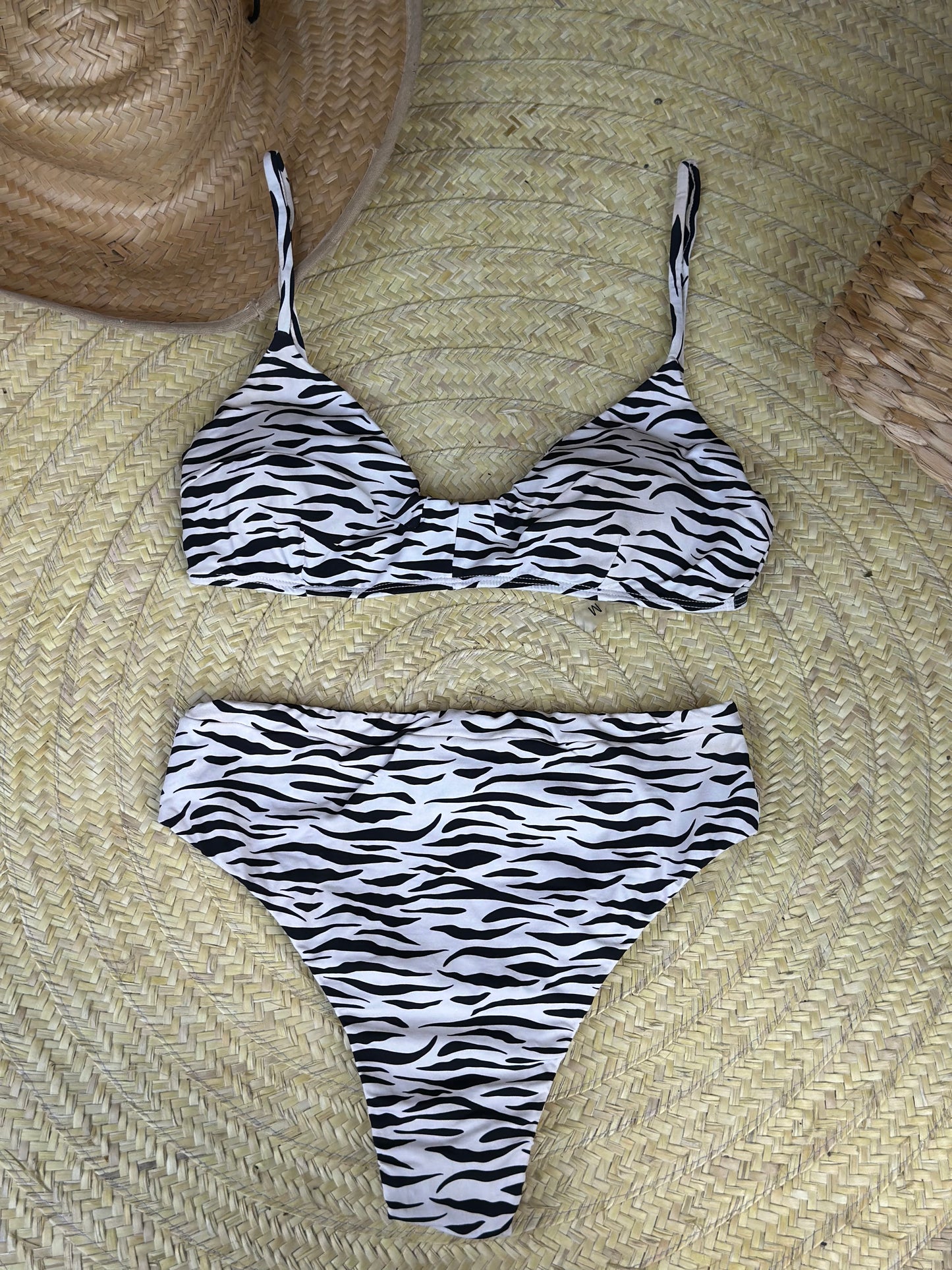 Biquini Lia zebra