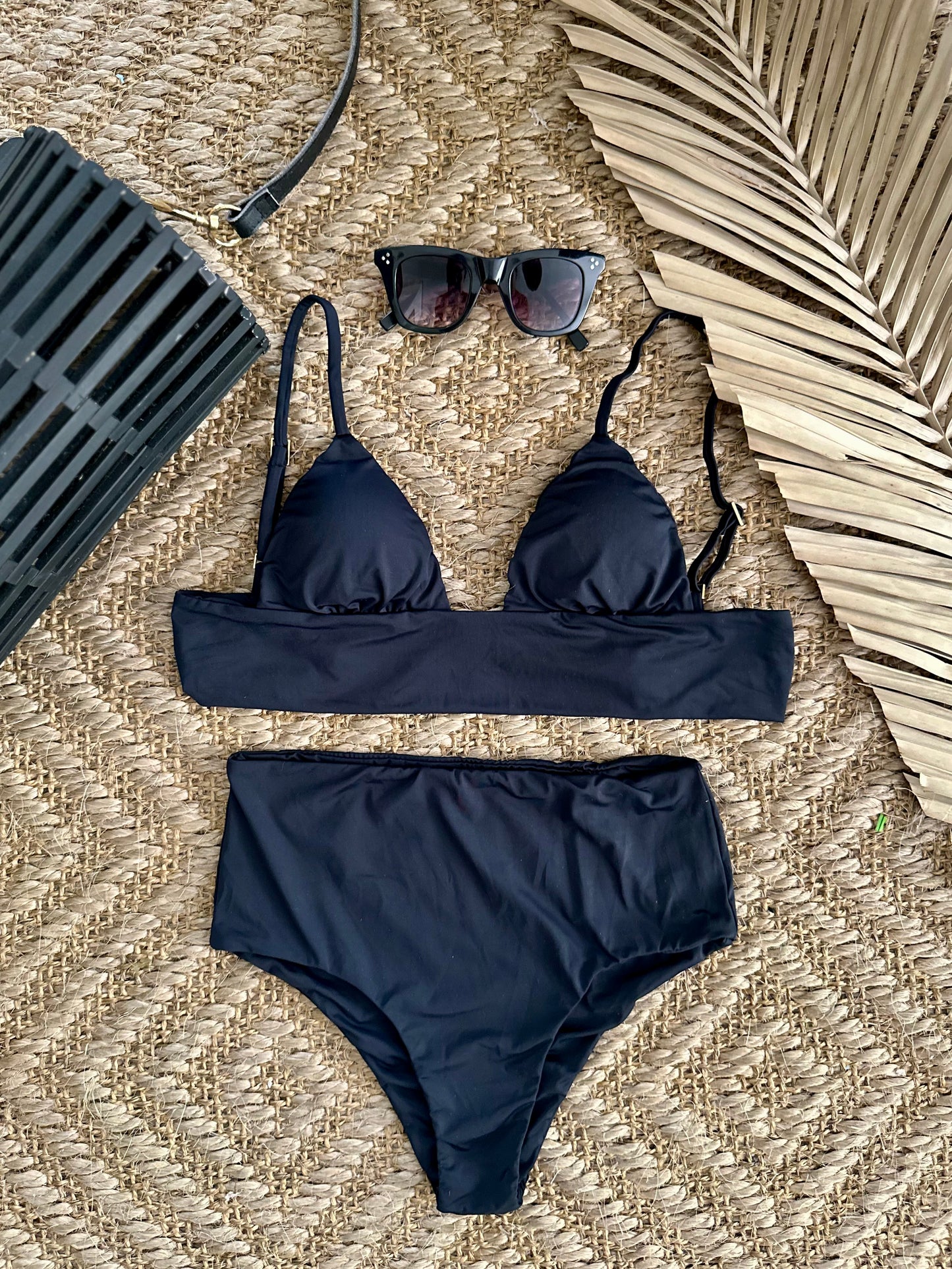 Biquini Faixa hotpants preto